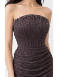 ber-3159 - Kahverengi Dantel Straplez Boncuk İşlemeli Korse Detaylı Drape Uzun Abiye Elbise - Görsel 5